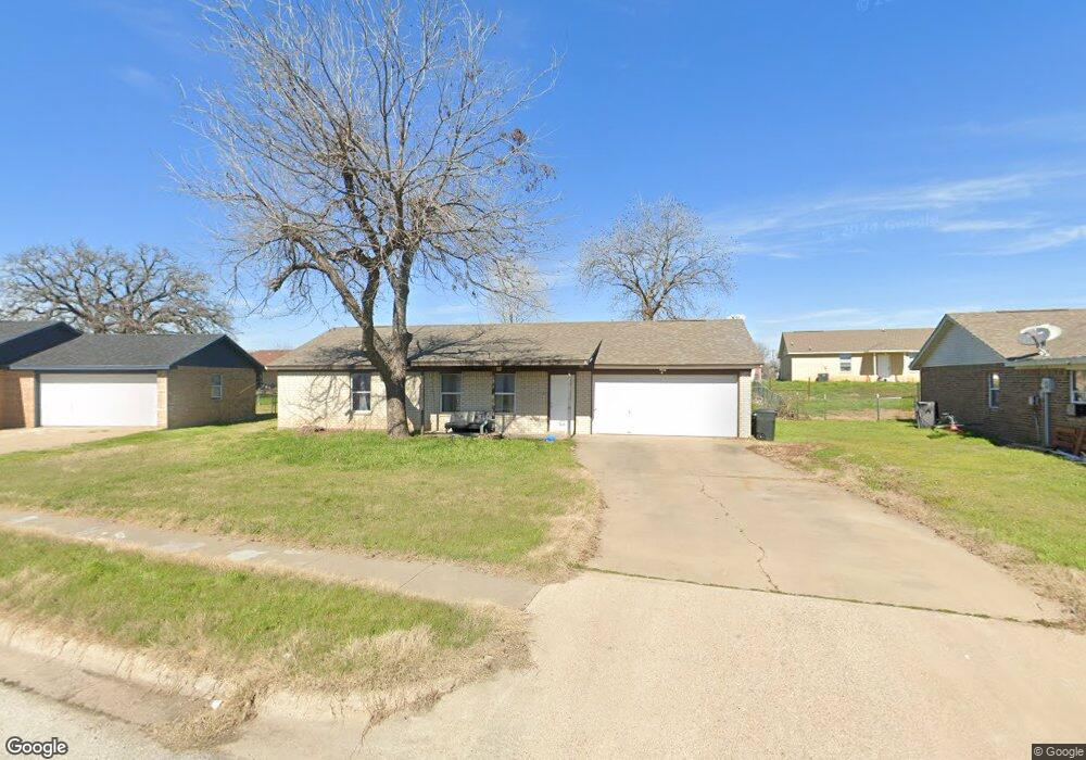 4402 Rob Dr, Granbury, TX 76049 - photo 1