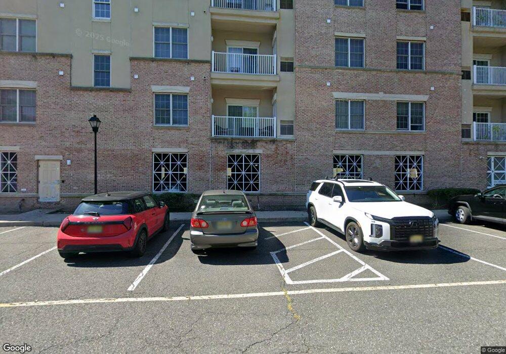 3309 Windsor Park Ct, Englewood, NJ 07631 - photo 1