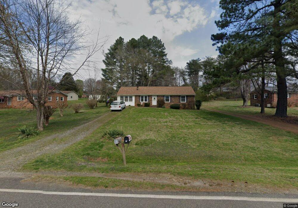 316 Clearview Rd, Statesville, NC 28625 - photo 1