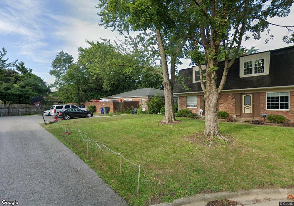 4447 Folkestone Ct S, Columbus, OH 43220 - photo 1