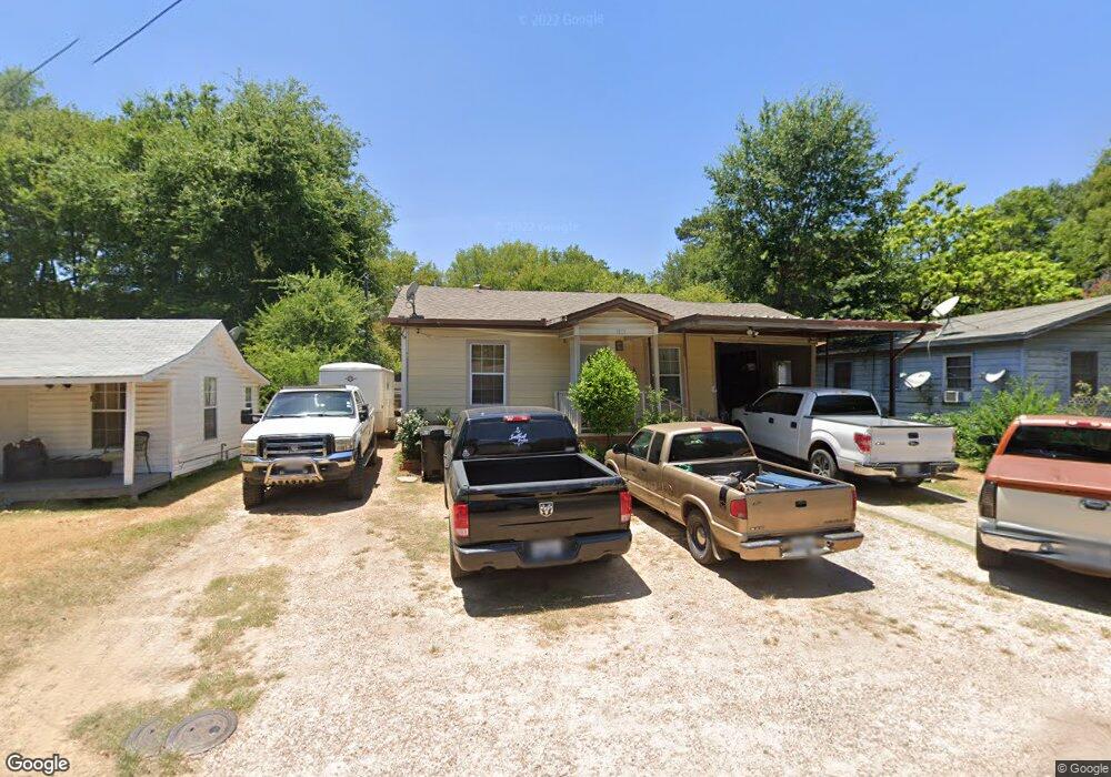 1111 N 10th St, Longview, TX 75601 - photo 1