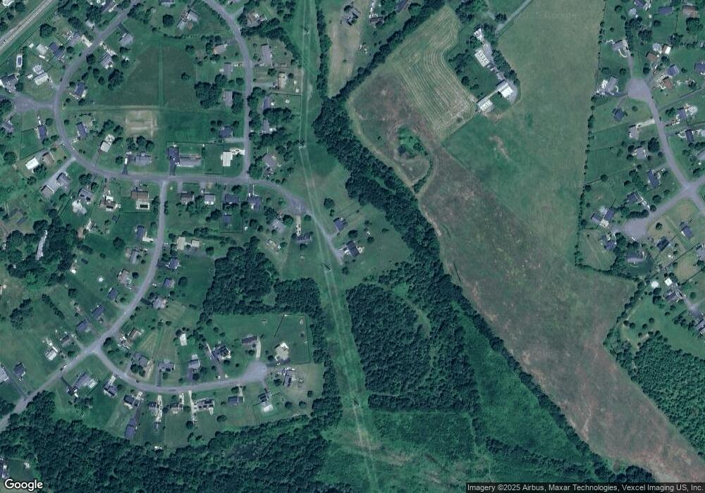 6949 Maplewood Dr, Bealeton, VA 22712 - photo 1