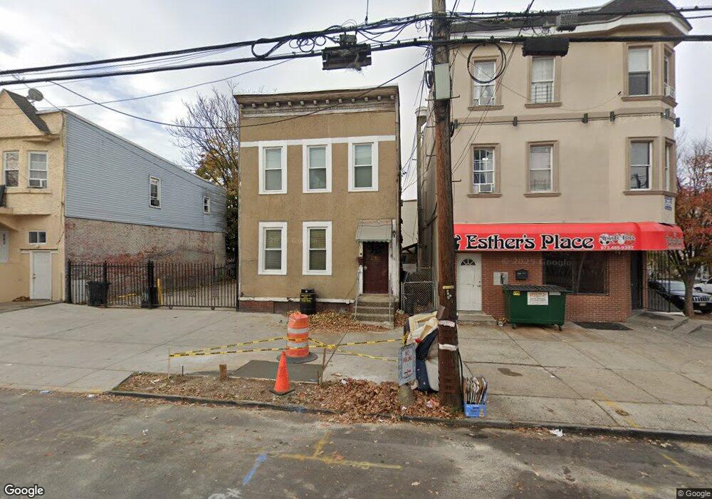 664 N 7th St, Newark, NJ 07107 - photo 1