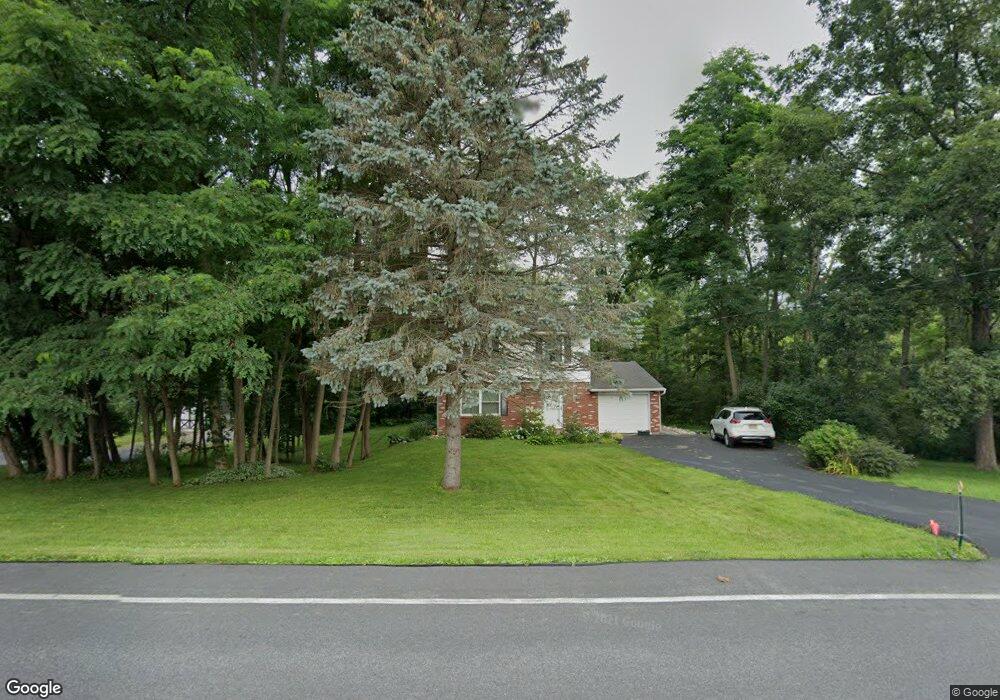 172 Droms Rd, Schenectady, NY 12302 - photo 1