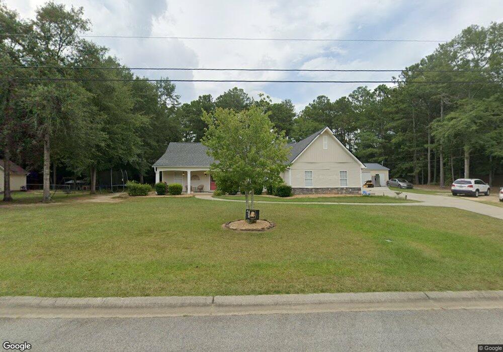 118 Lambdin Cir, Barnesville, GA 30204 - photo 1