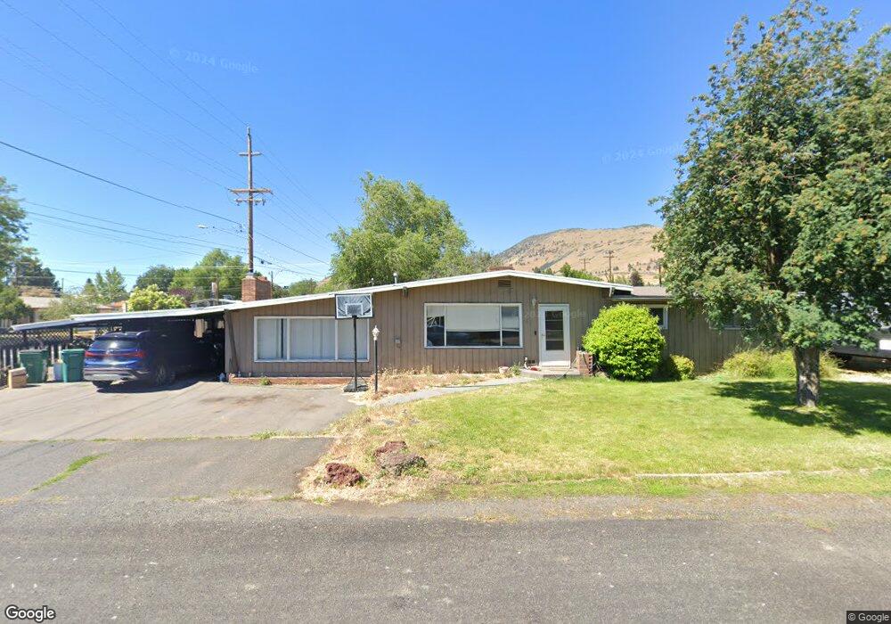 5809 Cheyne Ave, Klamath Falls, OR 97603 - photo 1