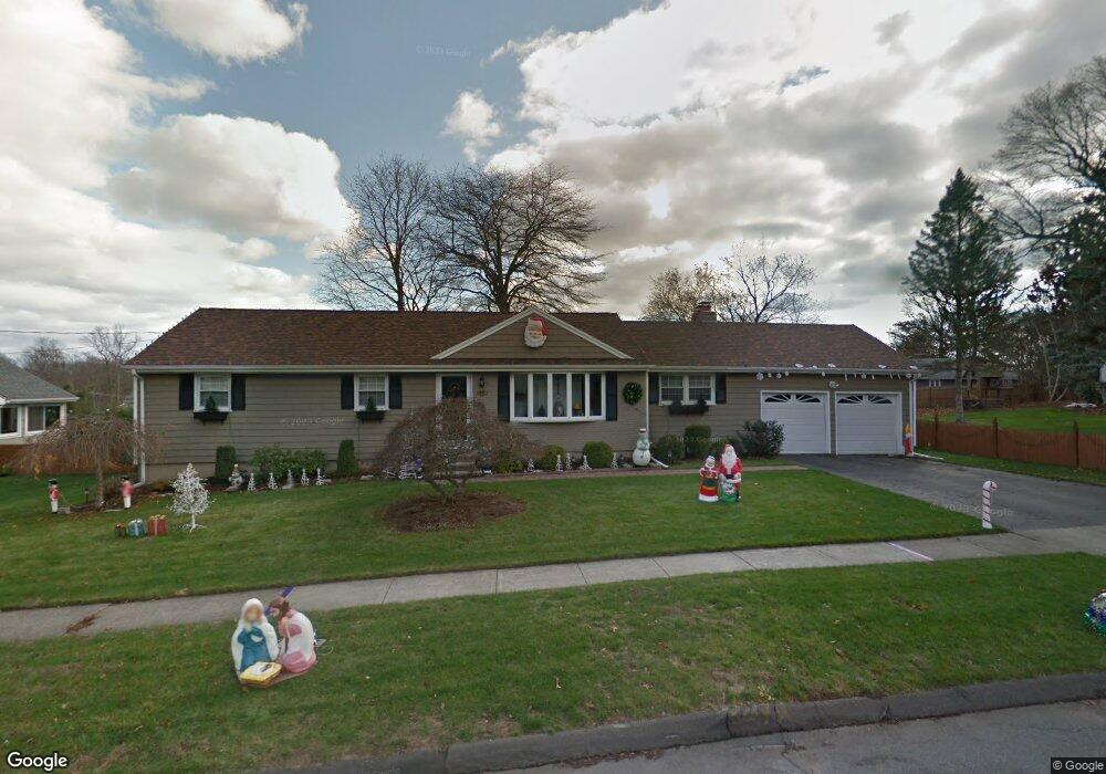 85 Red Coach Dr, Stratford, CT 06614 - photo 1