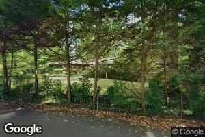 7906 Deepwell Dr, Bethesda, MD 20817