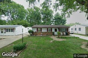 80 Oriole Dr, Decatur, IL 62526