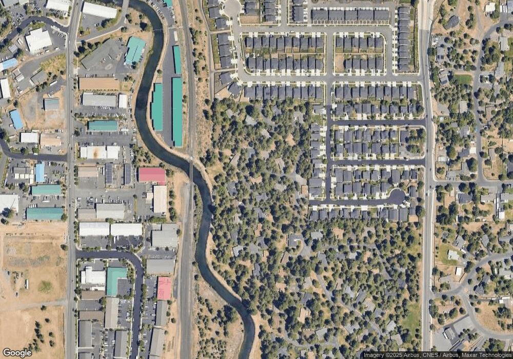 61520 Maid Marion Ct, Bend, OR 97702 - photo 1