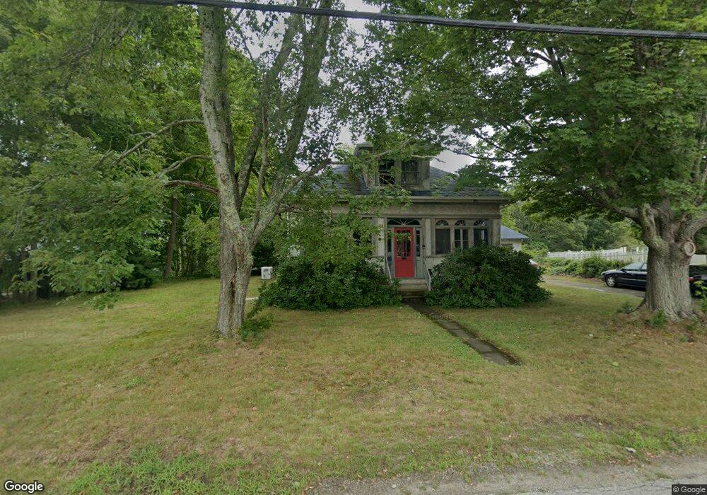 772 Dartmouth St, South Dartmouth, MA 02748 - photo 1