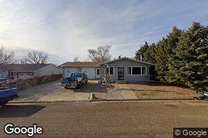 205 11th St S, Hettinger, ND 58639