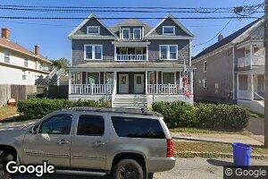 17 Center St, New London, CT 06320