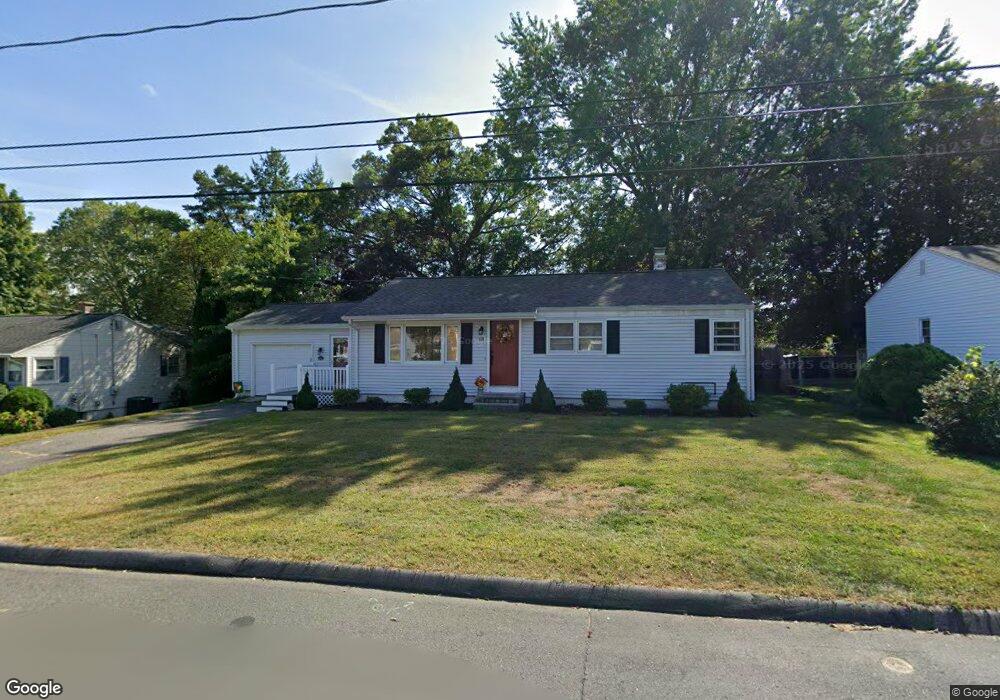 68 Edward Dr, Holyoke, MA 01040 - photo 1