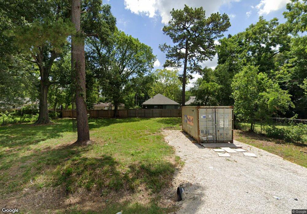 6722 Bethune Dr, Houston, TX 77091 - photo 1