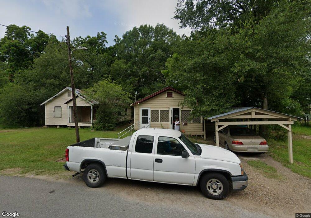 221 S Cane St, Eunice, LA 70535 - photo 1