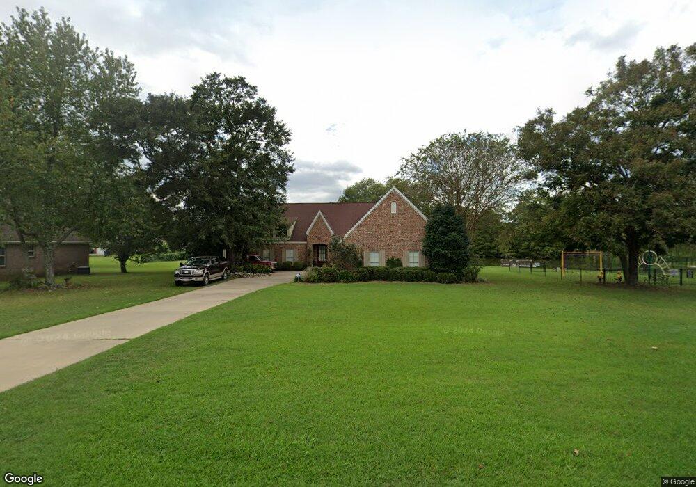 402 Drake Dr, Dothan, AL 36305 - photo 1