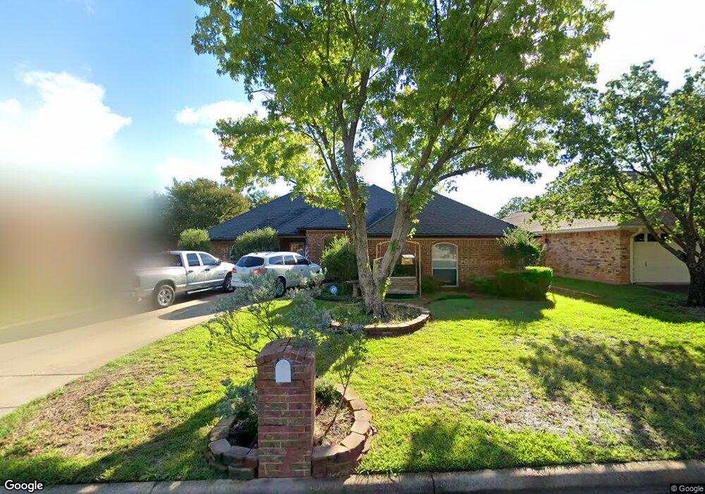 6416 Whitney Ct, North Richland Hills, TX 76182 - photo 1