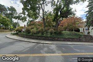 27 Wilmot Rd, New Rochelle, NY 10804