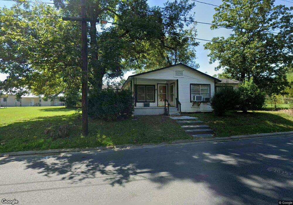 334 E 4th St, Deridder, LA 70634 - photo 1