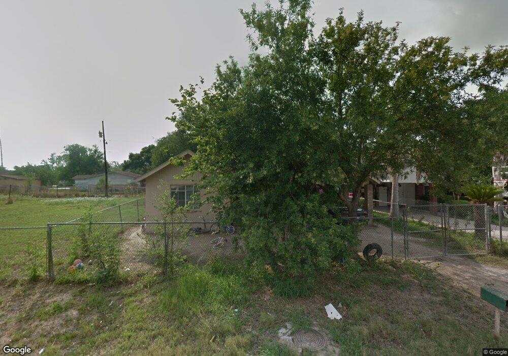 1112 S 18th St, Donna, TX 78537 - photo 1