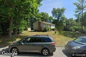 2 Craftwood Dr, Spring Valley, NY 10977