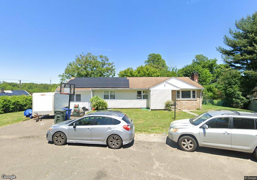 34 Schultz St, Bridgeport, CT 06606 - photo 1