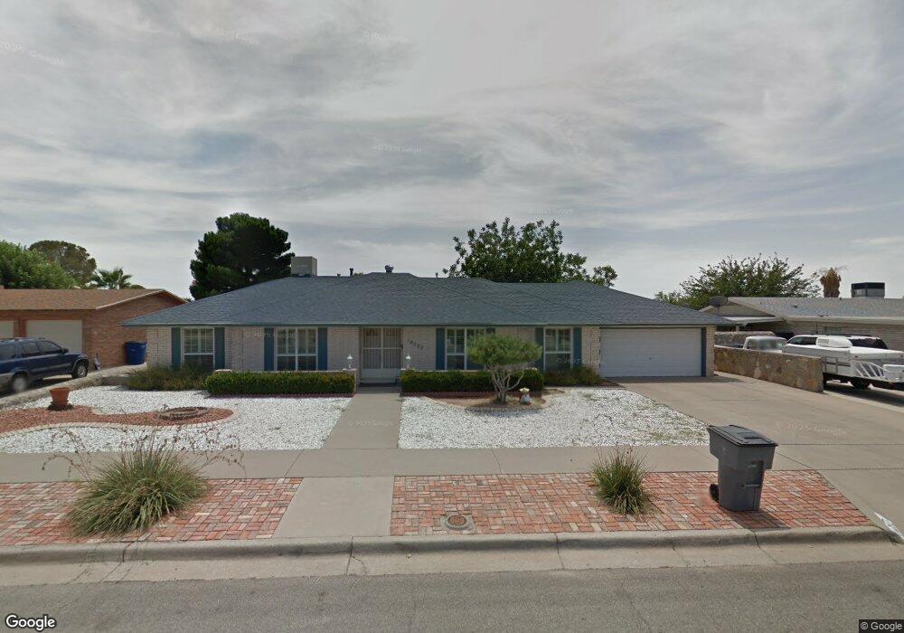 10232 Ridgewood Dr, El Paso, TX 79925 - photo 1