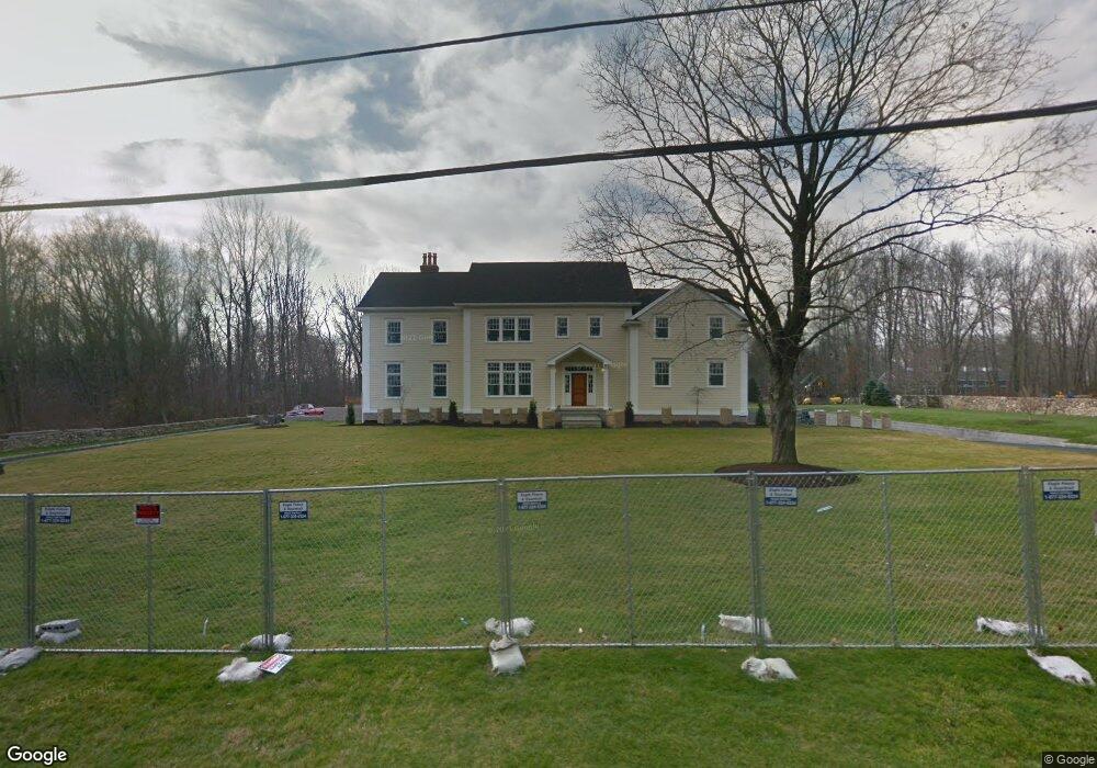 63 Skyview Ln, New Canaan, CT 06840 - photo 1