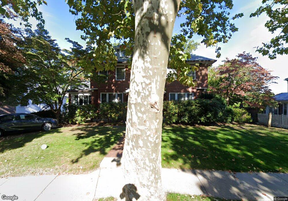 381 Clinton Rd, Brookline, MA 02445 - photo 1