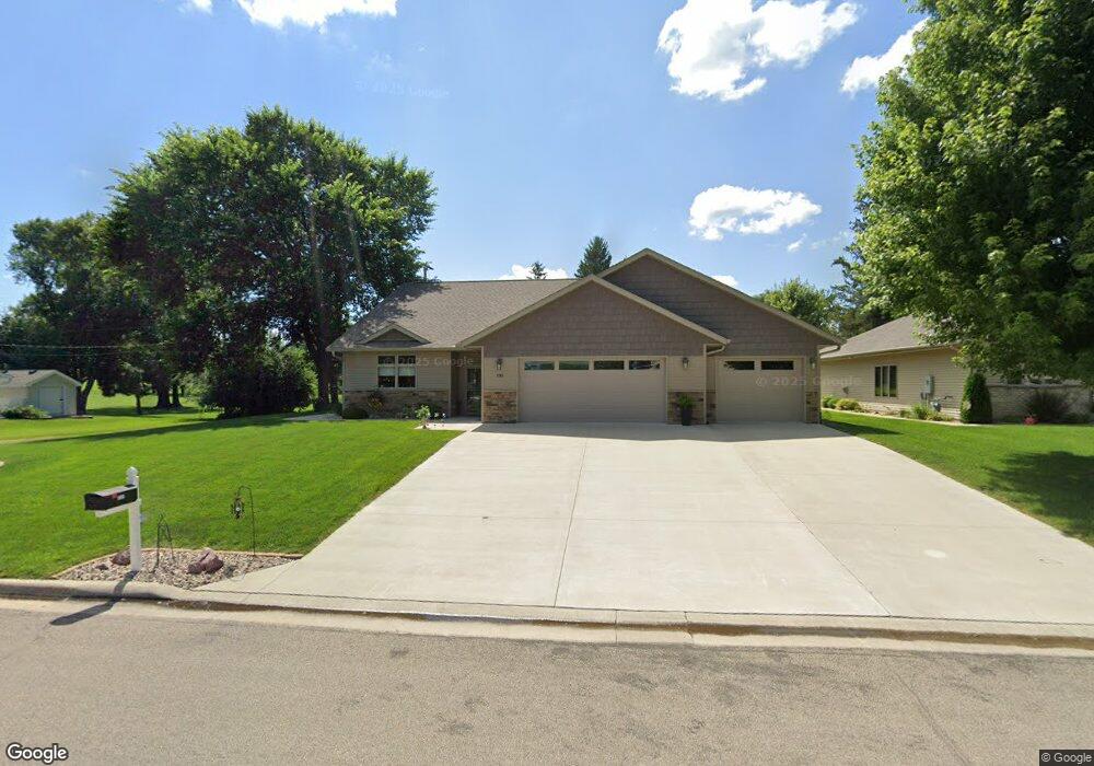 1703 Hale Dr, Albert Lea, MN 56007 - photo 1