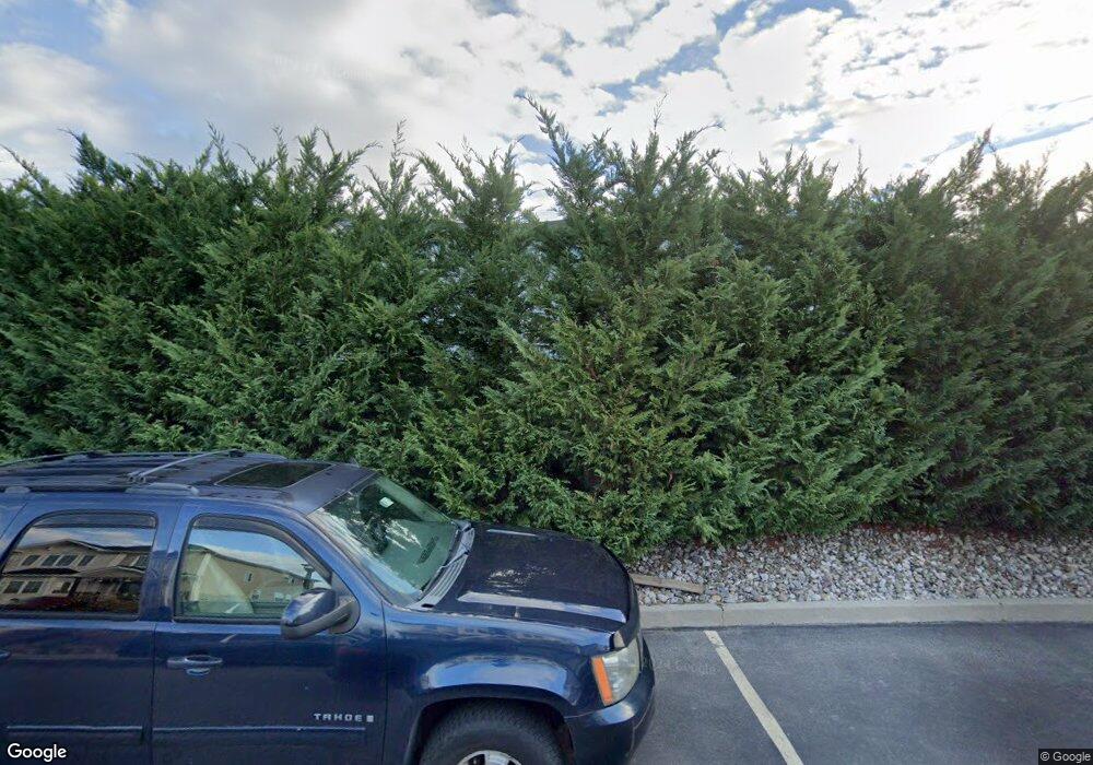 94 Lorraine Loop, Staten Island, NY 10309 - photo 1