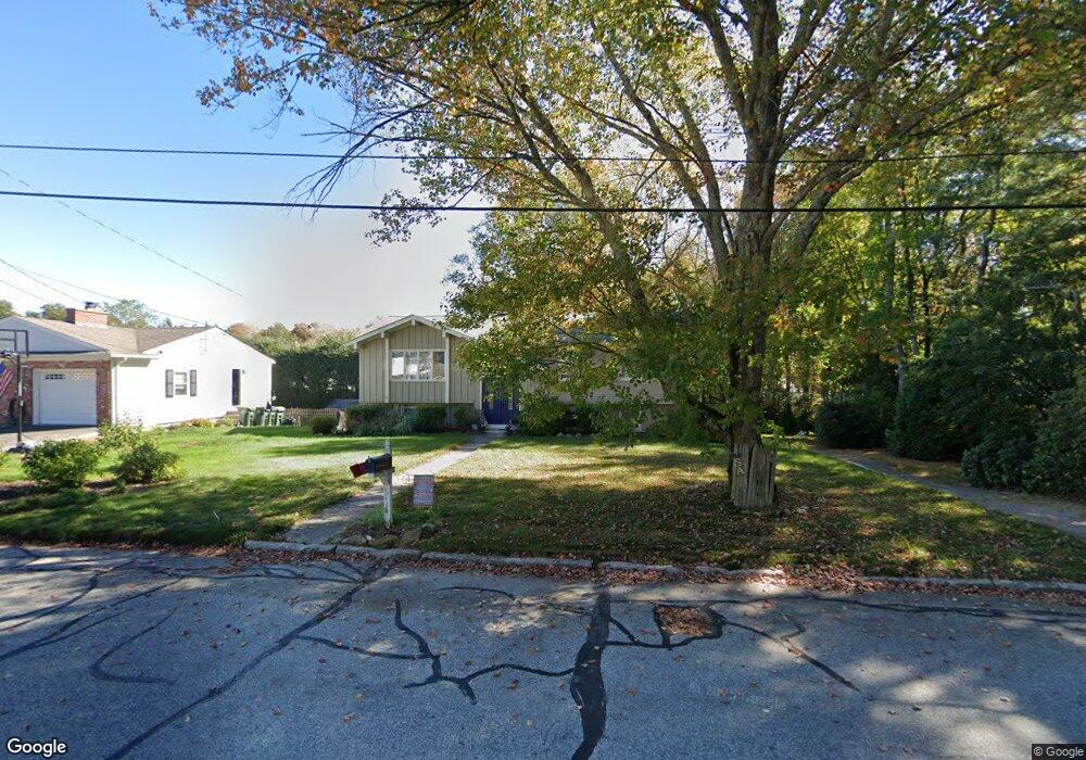 7 Candlewood Dr, Greenville, RI 02828 - photo 1