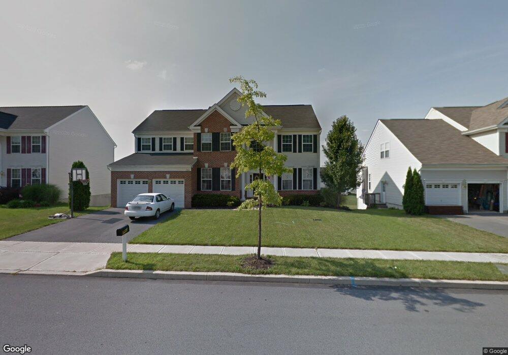 7463 Crane Crossing, Macungie, PA 18062 - photo 1