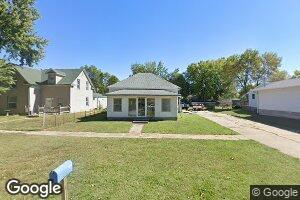 1504 Park St, Hamburg, IA 51640