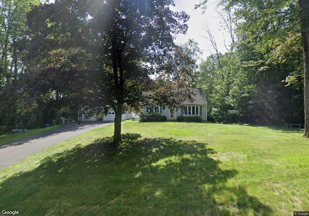 643 Cross Country Rd, Pembroke, NH 03275 - photo 1