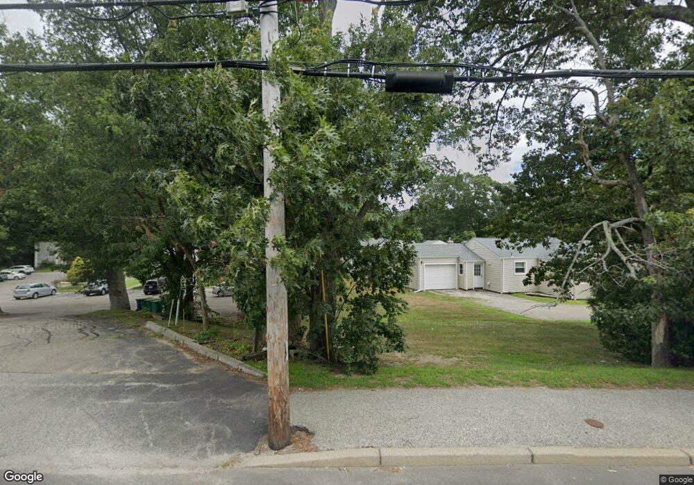 78 W Shore Rd, Warwick, RI 02889 - photo 1