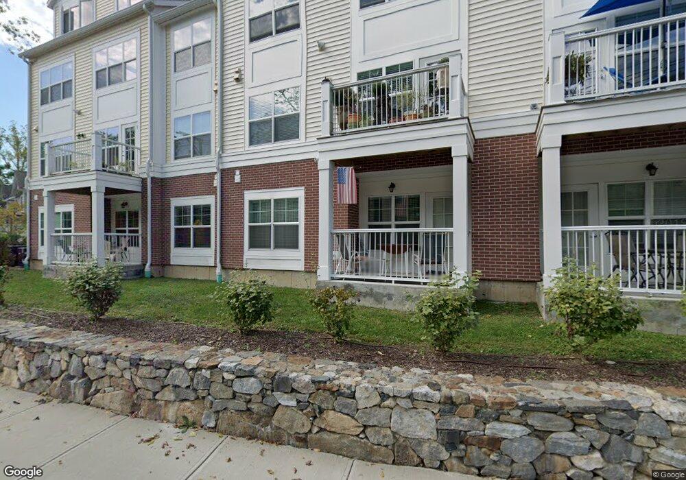 33 Millport Ave, New Canaan, CT 06840 - photo 1