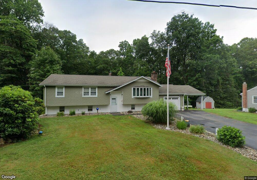 6 Old Stone Ln, East Haven, CT 06512 - photo 1