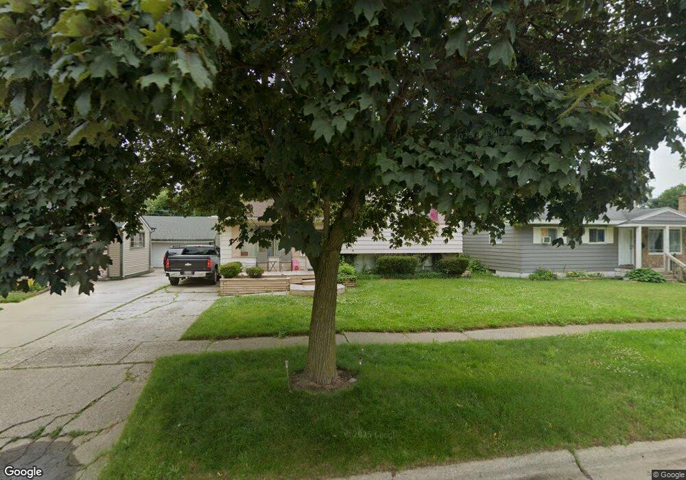 3802 Twilight Dr, Flint, MI 48506 - photo 1