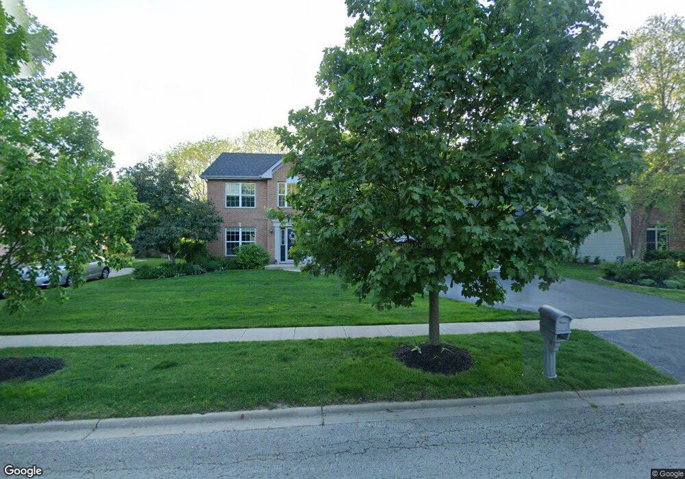 611 Spruce Ct, Oswego, IL 60543 - photo 1