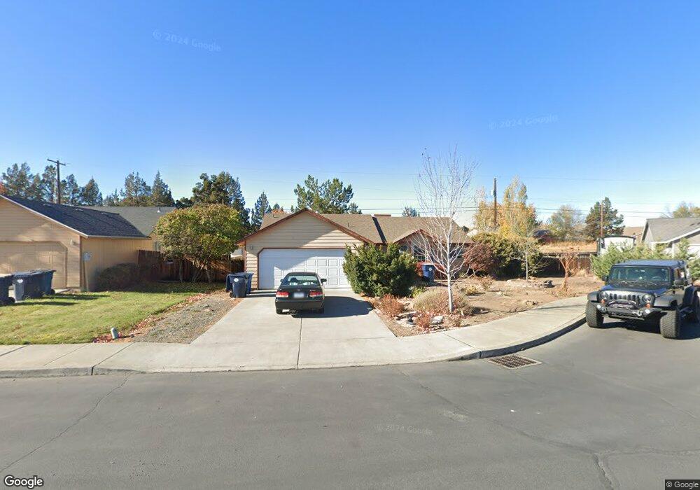 2833 SW 27th Ct, Redmond, OR 97756 - photo 1