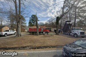 829 Canal Dr, Chesapeake, VA 23323