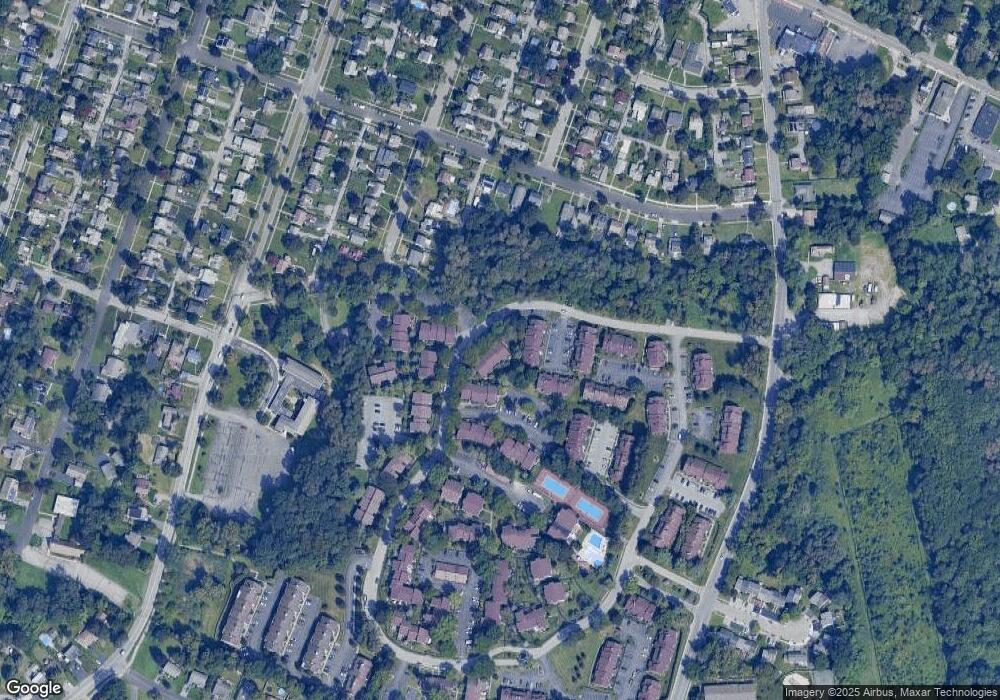 4201 Fox Ln, Poughkeepsie, NY 12603 - photo 1