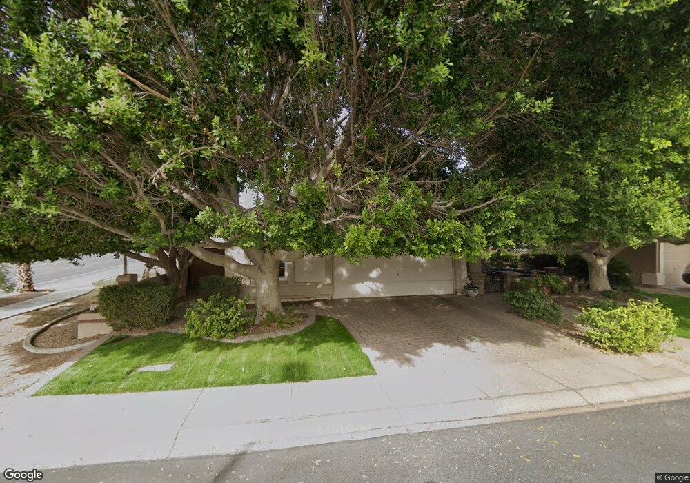 910 S Port Dr, Gilbert, AZ 85233 - photo 1