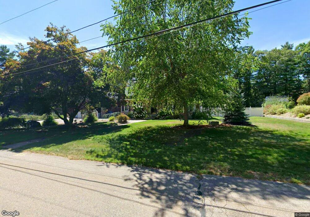 410 Bennett St, Wrentham, MA 02093 - photo 1