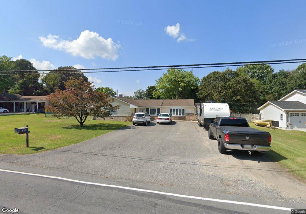 7884 Elizabeth Rd, Pasadena, MD 21122 - photo 1