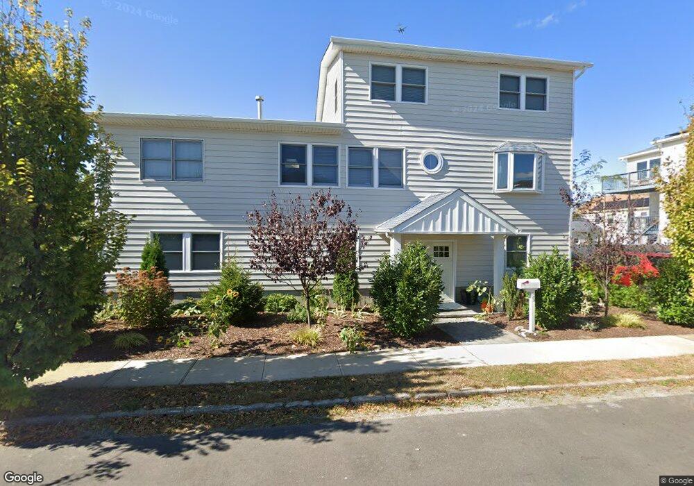 39 Curley St, Long Beach, NY 11561 - photo 1