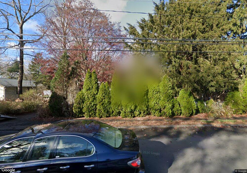 341 Flax Hill Rd, Norwalk, CT 06854 - photo 1