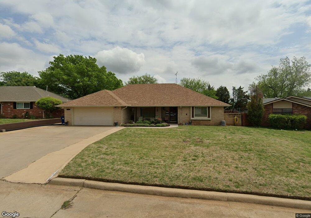 1318 Normandy Rd, Duncan, OK 73533 - photo 1